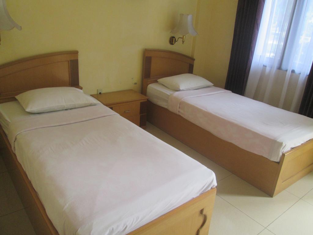Sapadia Hotel And Cottage Parapat Room photo