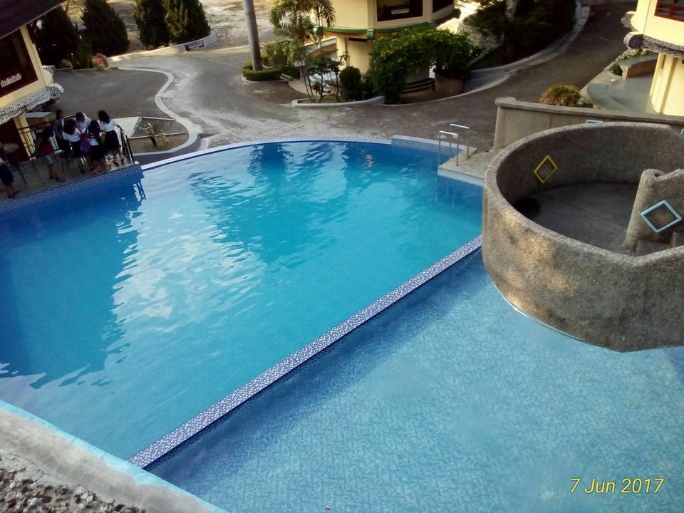Sapadia Hotel And Cottage Parapat Exterior photo